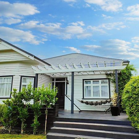 Beautiful Villa Near Everything! Christchurch Dış mekan fotoğraf